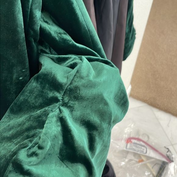 Green velvet Anthropologie blazer - Picture 7 of 7